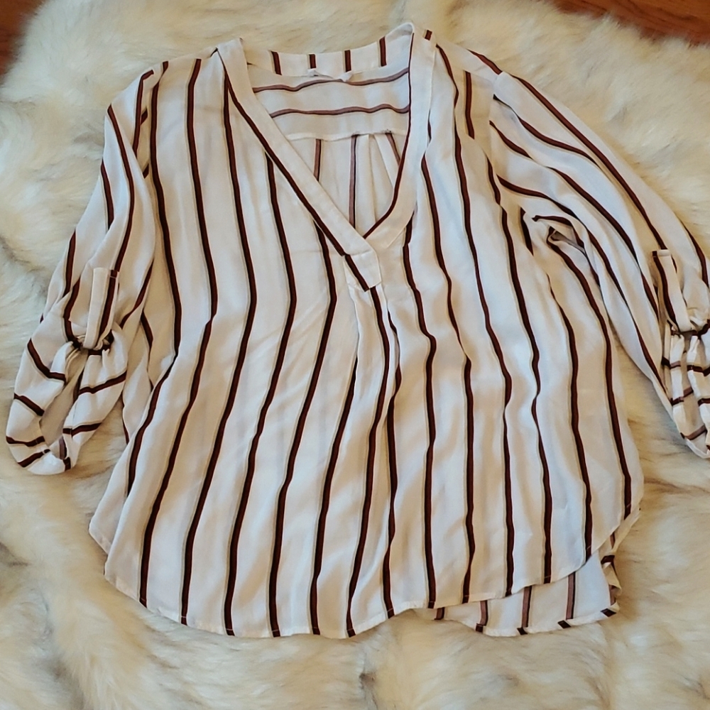 Oversized light top